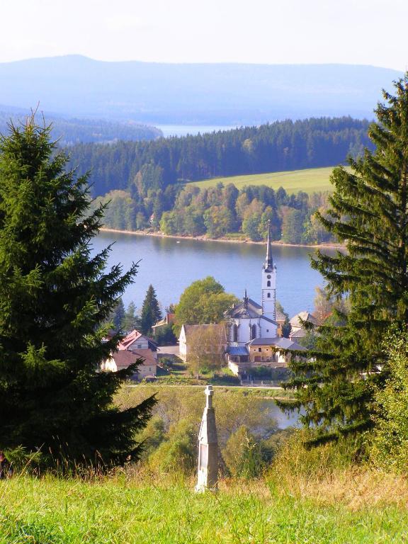 Apartmany Florian Frymburk nad Vltavou Exterior foto