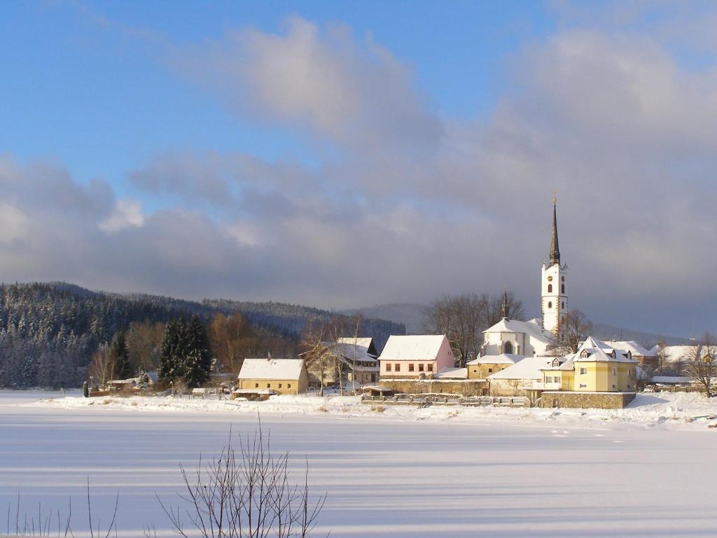 Penzion Florian Frymburk nad Vltavou Exterior foto