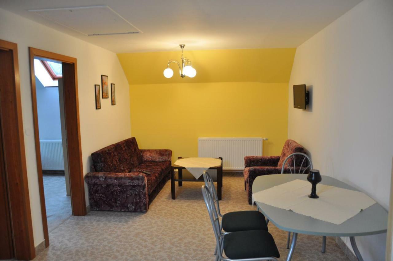 Apartmany Florian Frymburk nad Vltavou Exterior foto